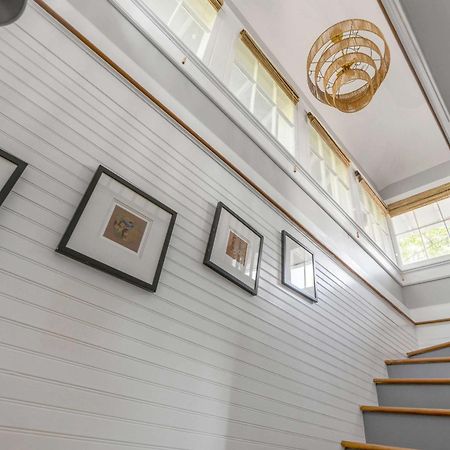 Serene Cottage With Beautiful Garden And Heated Pool 찰스턴 외부 사진